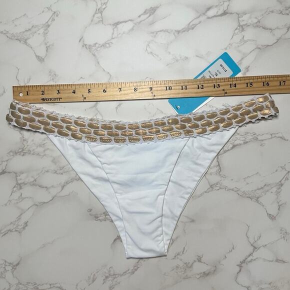BS06 BEACH BUNNY Kira Skimpy Bottoms SZ XL $110 - Picture 13 of 14